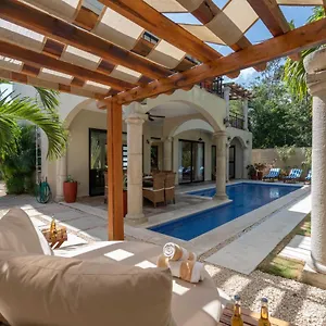 Stunning For 10-cabana-private Pool-parking Holiday home Tulum